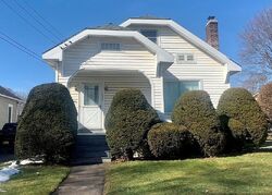  Dearborn Pl