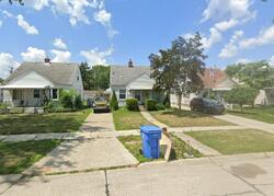  Woodbine St