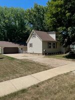  N 13th St