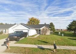  E Pine Ridge Dr