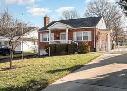  Sweetbriar Ave