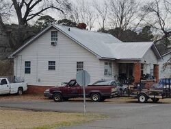  Pinewood Ave