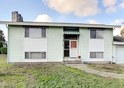  S Cedar St