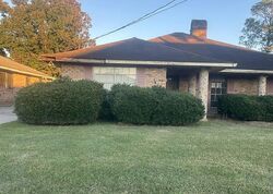  N 28th St