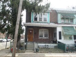  E 12th St
