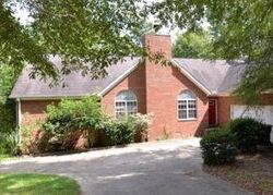  Oak Leaf Cir