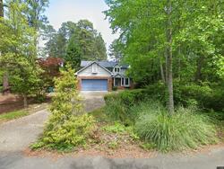  Canterbury Cir