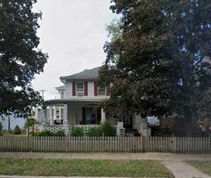  N Kankakee St