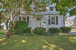  E Maywood Ct