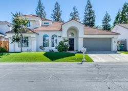  N Whitehouse Dr