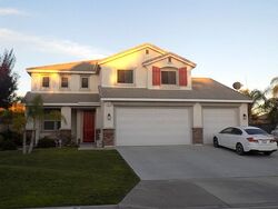  Aspenleaf Dr