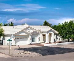  N Ironwood Oasis Pl