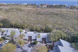  Sawgrass Dr E