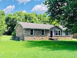 Clarksville, TN #30989614