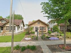  Queen Ave N