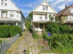  E 113th St