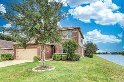  Elizabeth Brook Dr