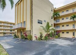 Nw 42nd Ave Apt 218