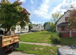  E 120th St