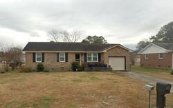  Fieldcrest Rd E