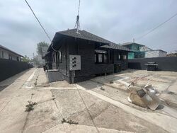  W 18th St