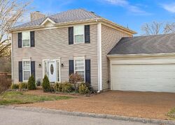  Calais Cir