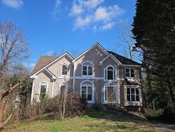  Velvet Creek Ln Sw