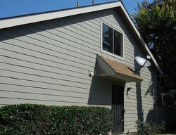  Tooma St