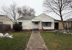 N Oak St