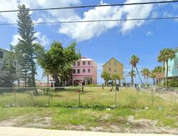  Estero Blvd