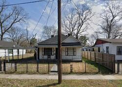  Oakwood St
