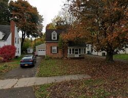  Lyndale Dr