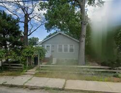  Lakewood Ave