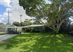  E Tropicana Dr