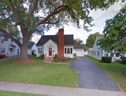  Oaklawn Dr