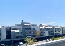  Embarcadero W Apt 318