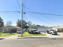  N 15th St