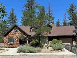  Four Oaks Dr