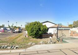  N 13th St