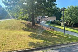  Saint Miles Dr