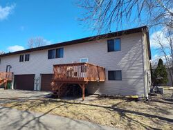  Austin St Ne