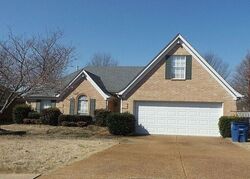  Hickory Dr