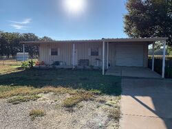 Axtell