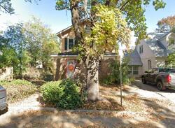  E 31st St