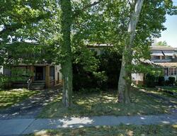  E 169th St