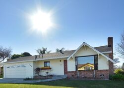  Larkspur Dr