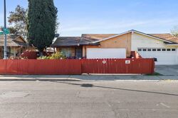  San Ignacio Ave