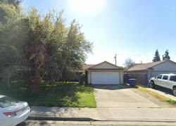  Rosehill Dr
