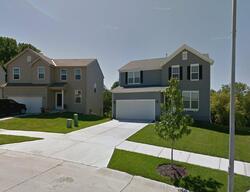  N 207th St