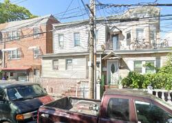  101st St